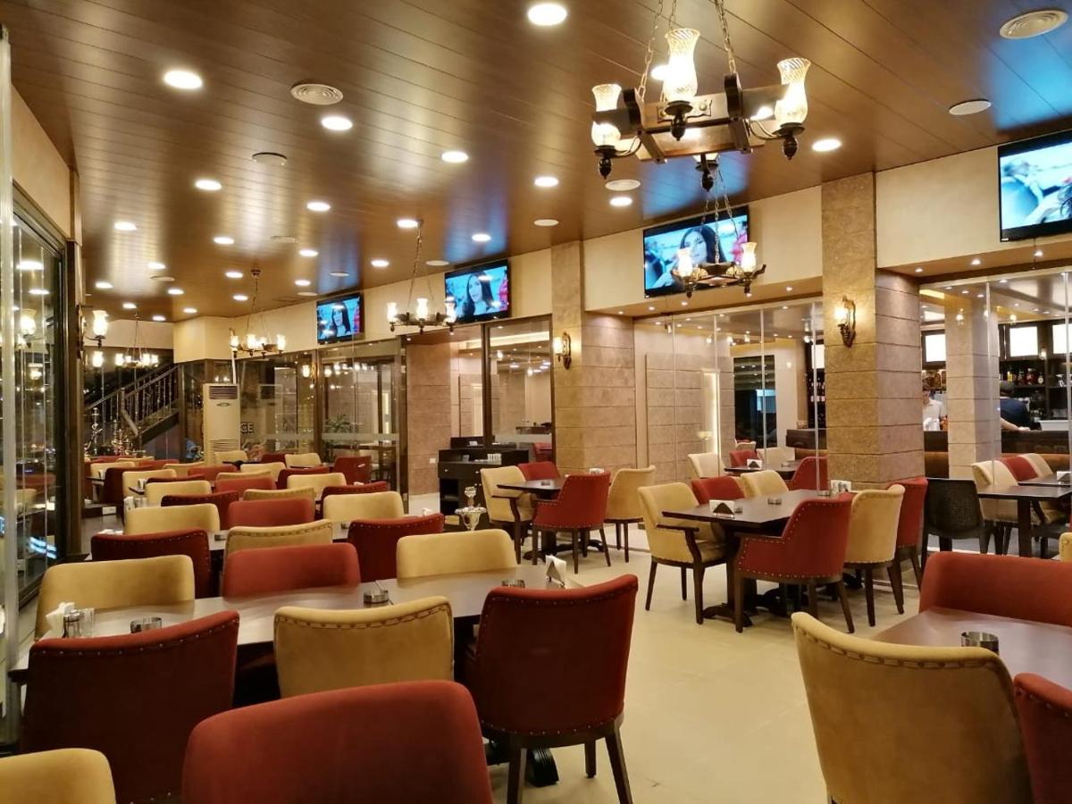 La Place Hotel Zahlé Eksteriør billede